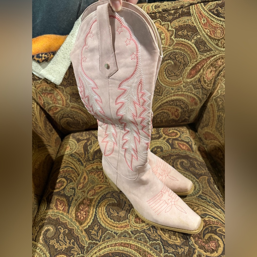 Pink Embroidered Western Cowboy Boots